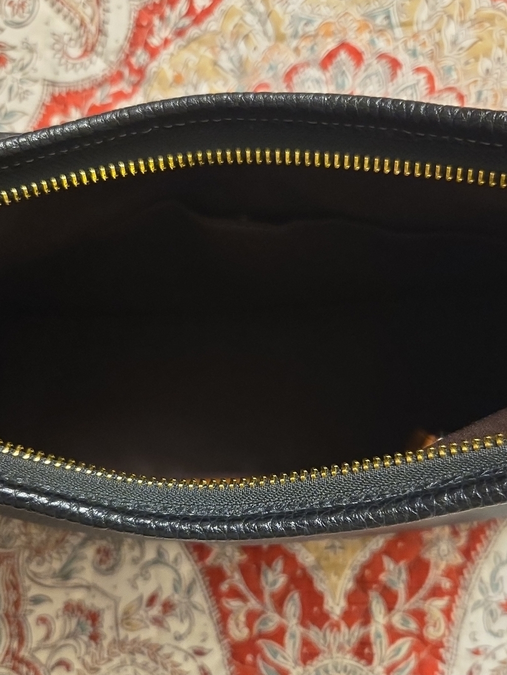 Coach - Picture 4 of 6